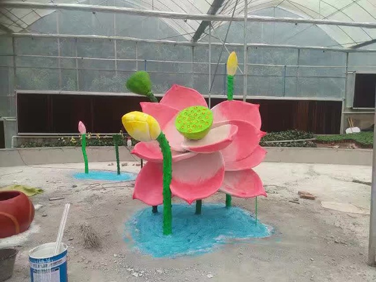 泡沫雕塑